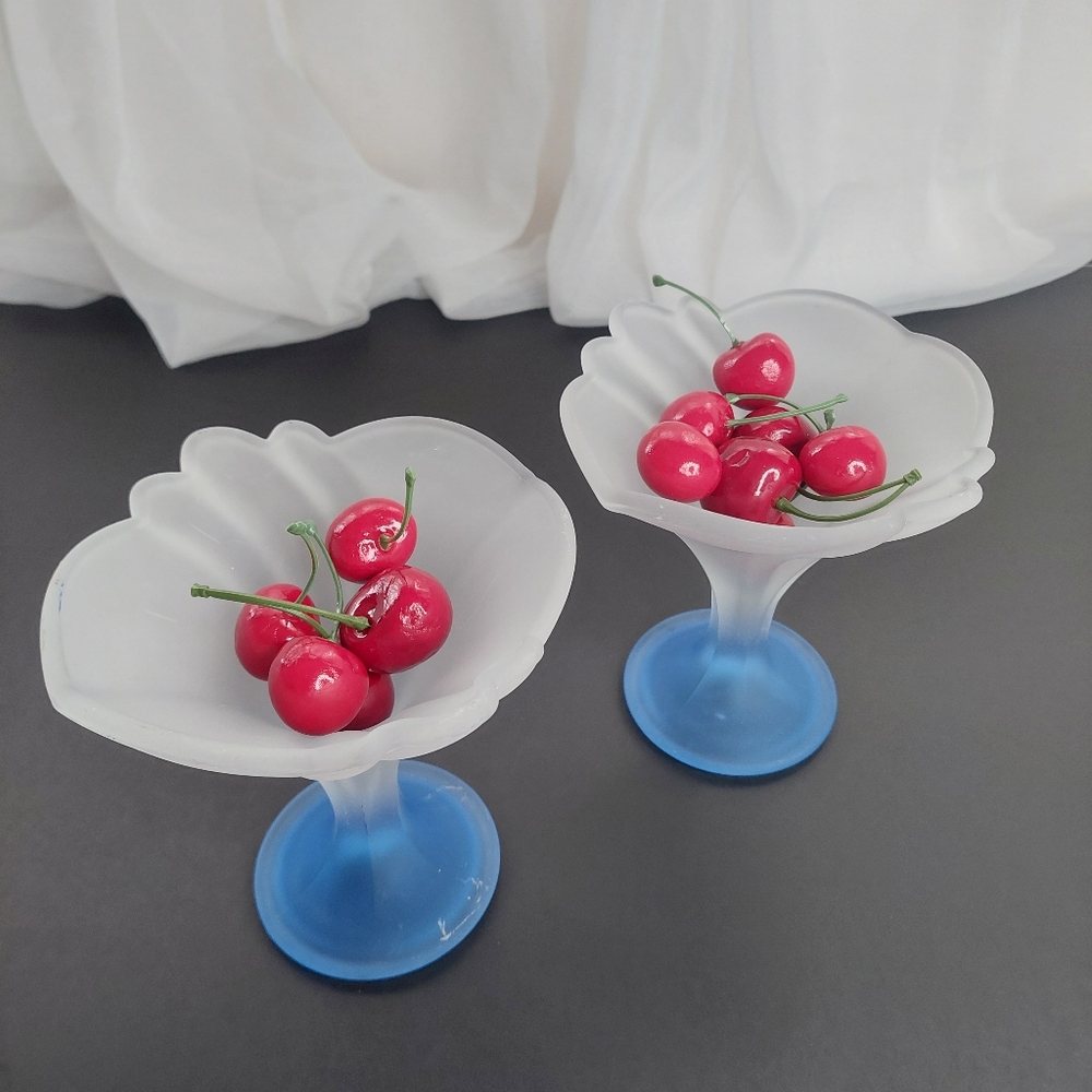 Vintage Borgonovo Italy Frosted Blue Tulip Sundae Glasses - Set of 2